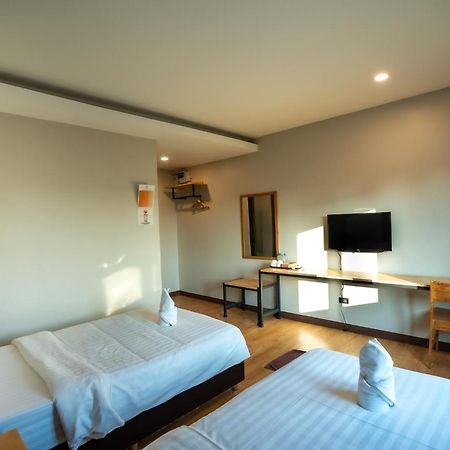 Siri Hotel Vientiane Bagian luar foto