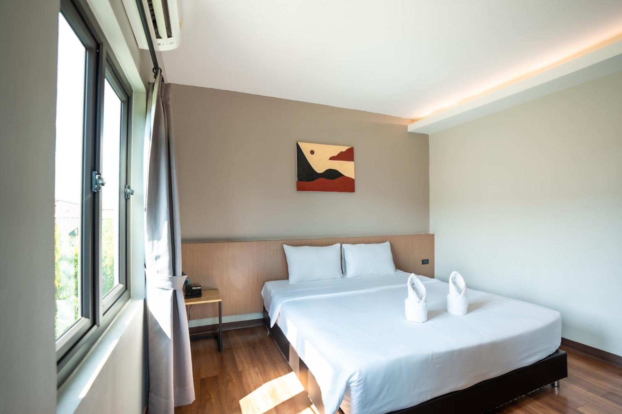 Siri Hotel Vientiane Bagian luar foto