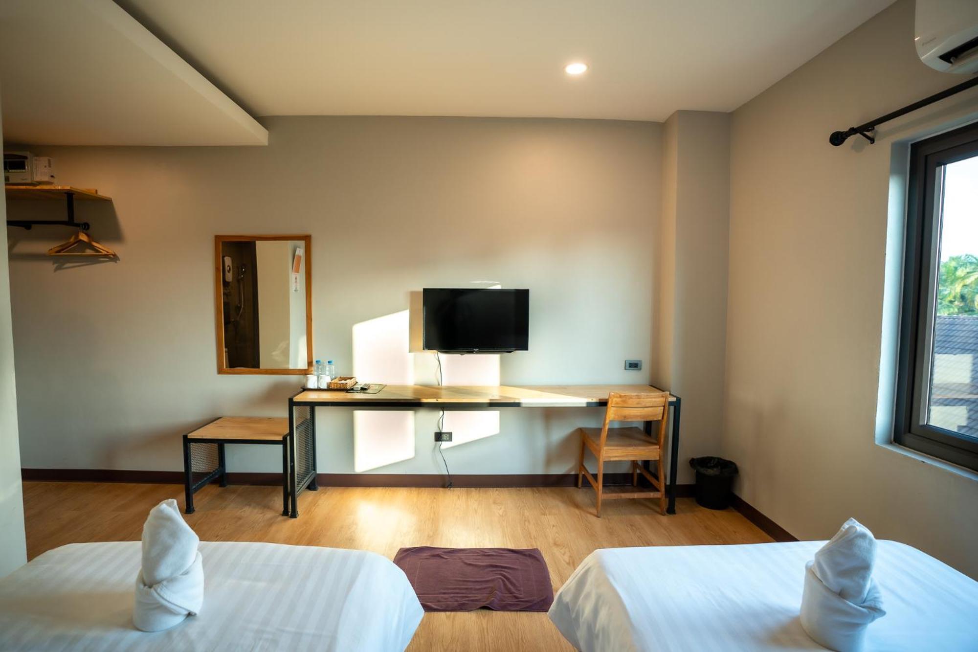 Siri Hotel Vientiane Bagian luar foto