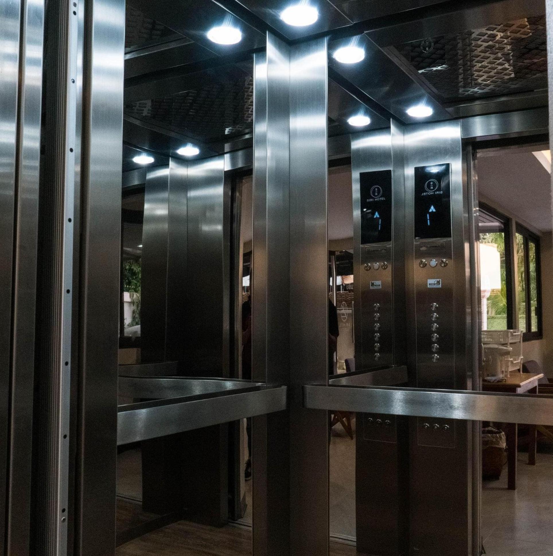 Siri Hotel Vientiane Bagian luar foto